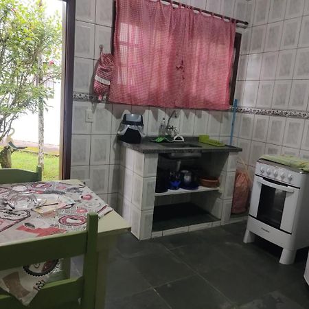 Pousada Porto Aventura -Chales Da Luci Peruíbe Eksteriør billede